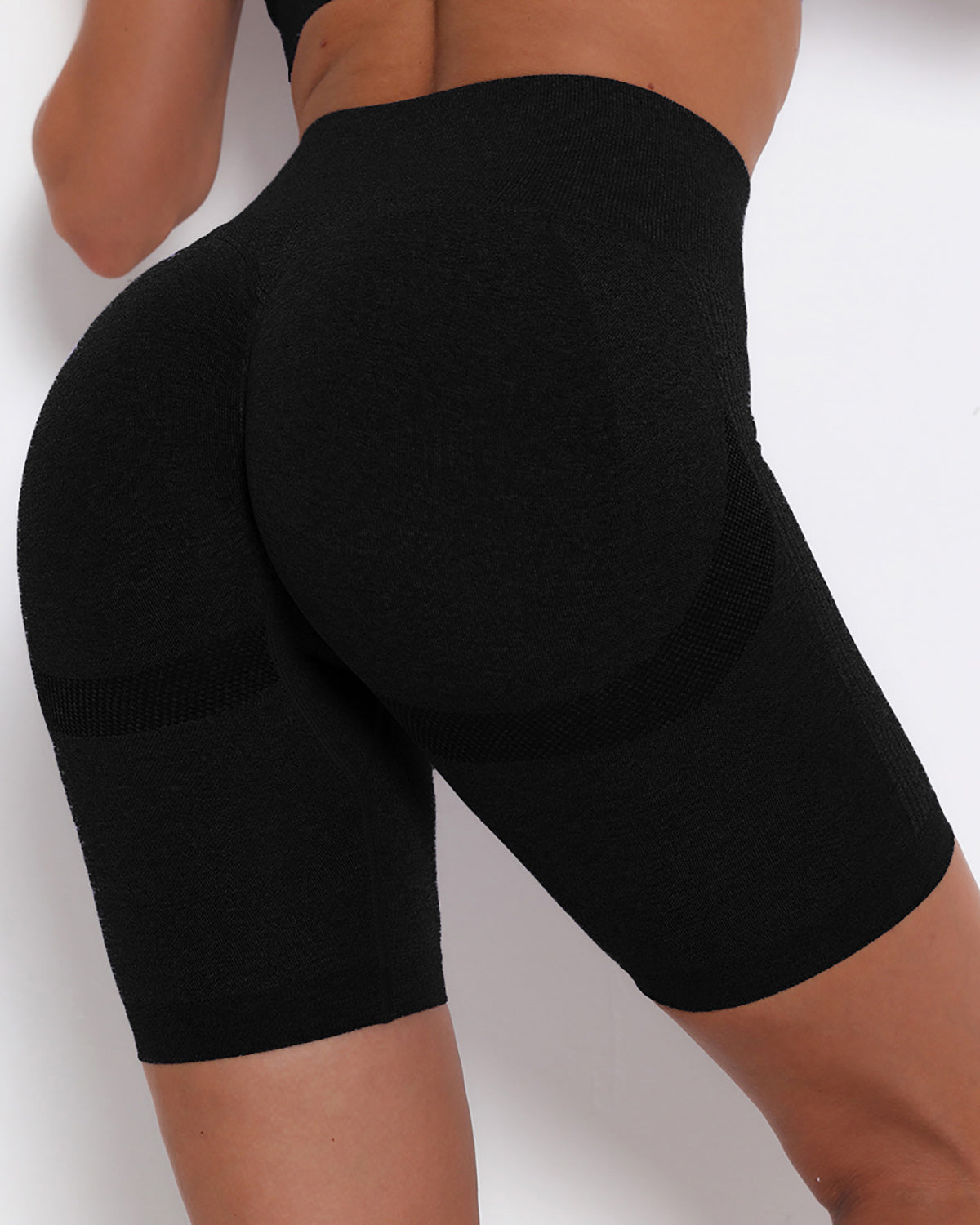 Amplify Scrunch Seamless Shorts - Schwarz