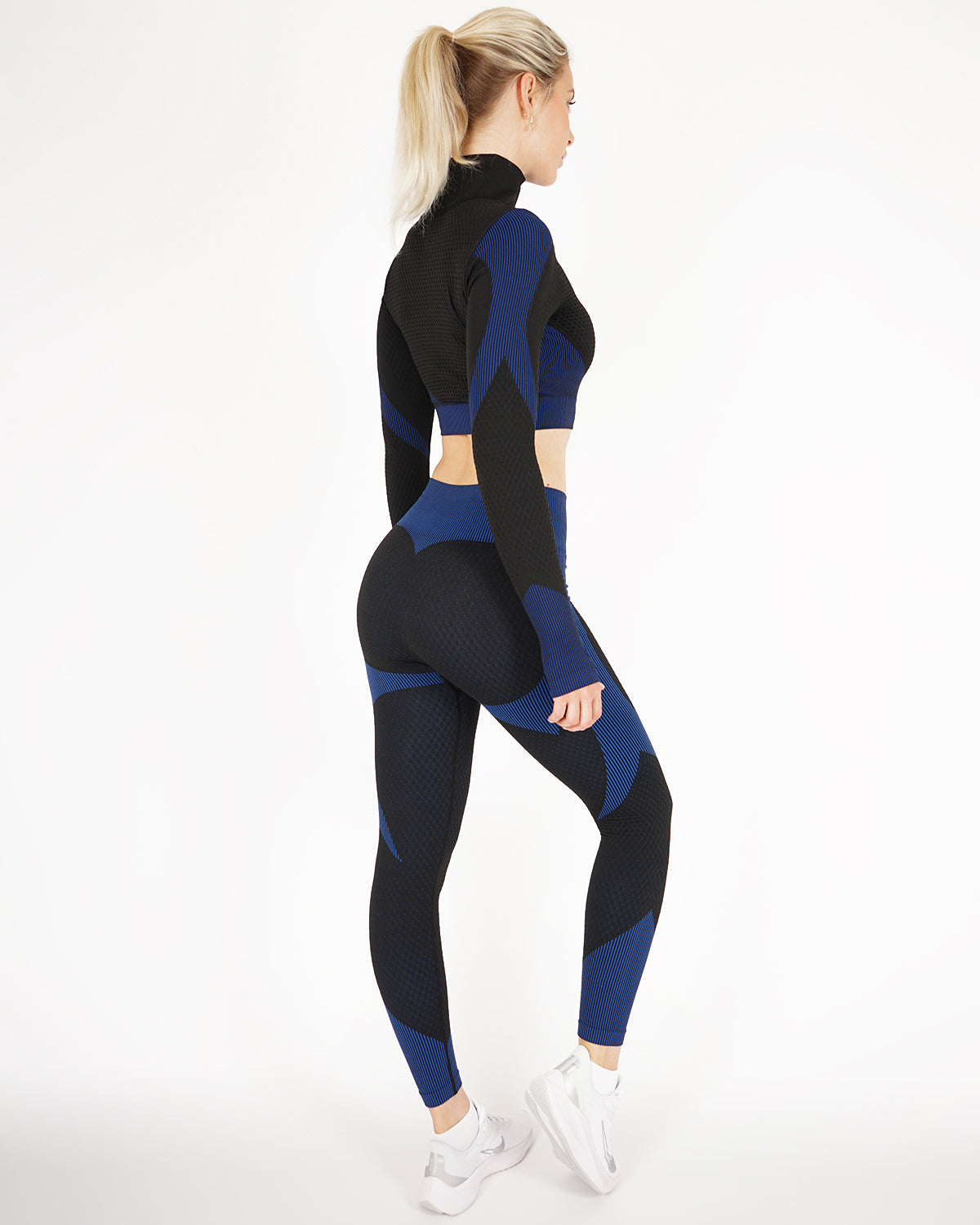 Embrace Seamless Long Sleeve - Blau