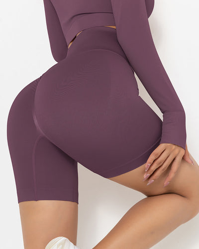 Lior Seamless Scrunch Shorts - Lila