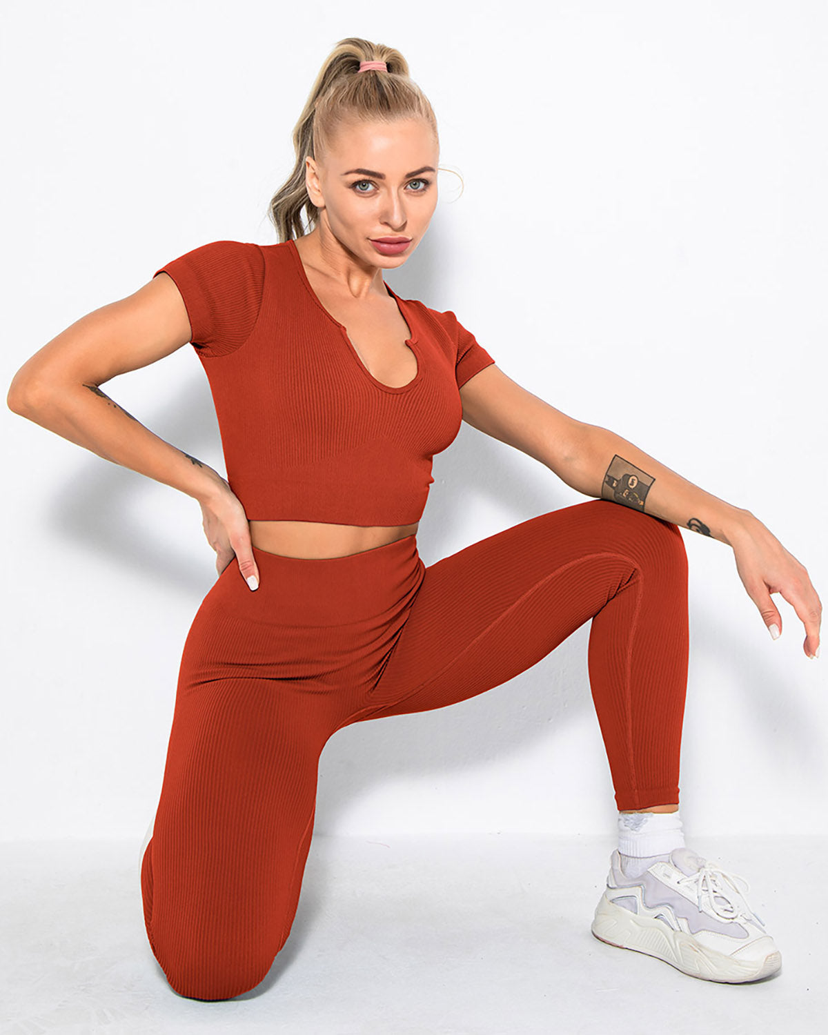 Nieve Crop Top - Dunkelrot