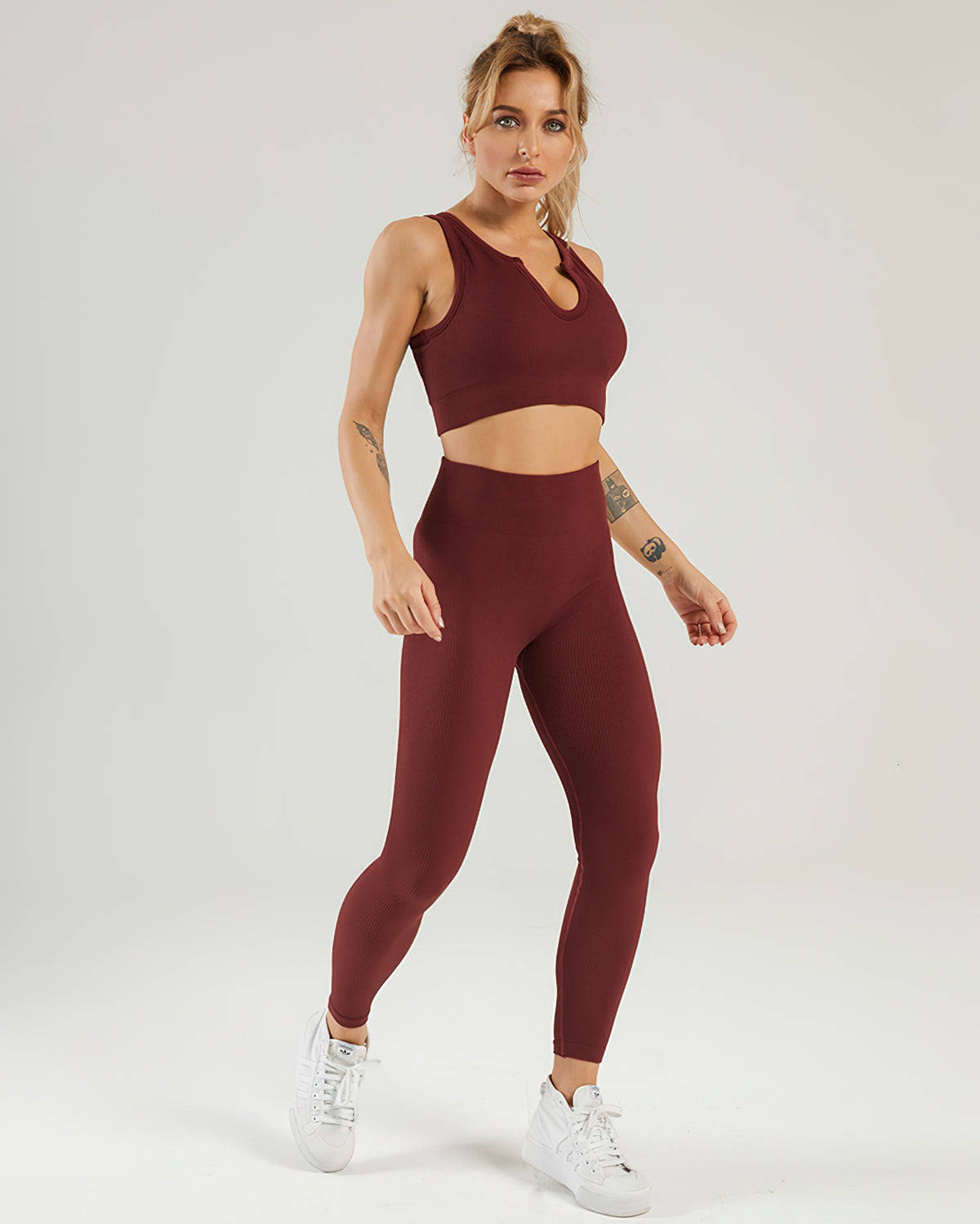 Nieve Keyhole Sport-BH - Maroon